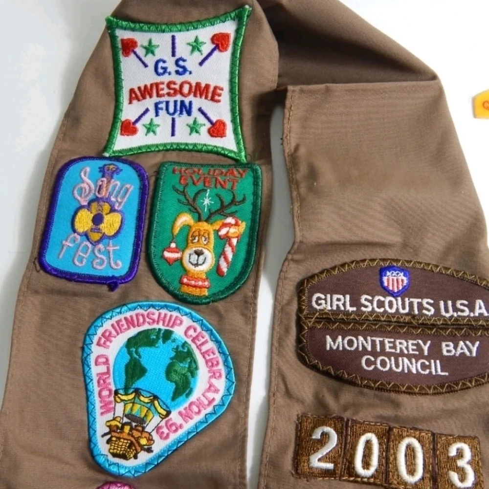 Girl Scouts Vintage 90's Y2K Sash And Badges